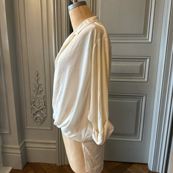 Topshop draped ivory blouse size 4 - Picture 3 of 5